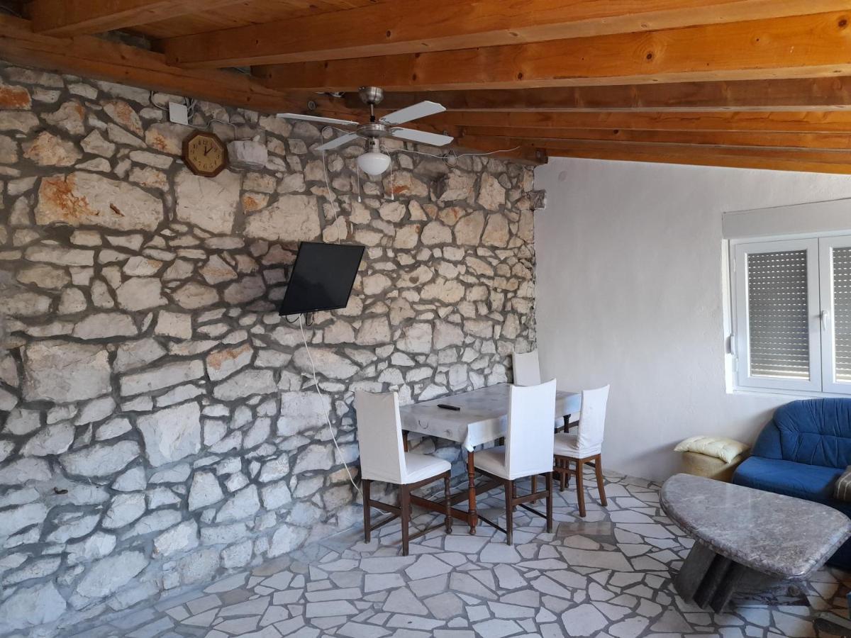 Kamena Kuca Family Rodin Διαμέρισμα Čapljina Δωμάτιο φωτογραφία